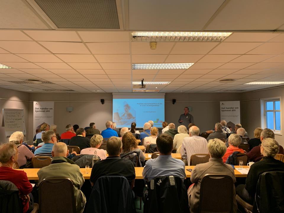 Kursansvarlig Geir Engebraaten i aksjon p&aring; kurs. Plassene g&aring;r fort unna, s&aring; meld deg p&aring; i dag!