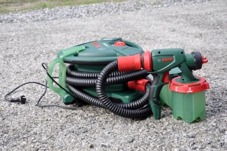 REKKEVIDDE: Lange slanger gj&oslash;r at du kan bevege deg over store omr&aring;der uten &aring; ta med maskinen.