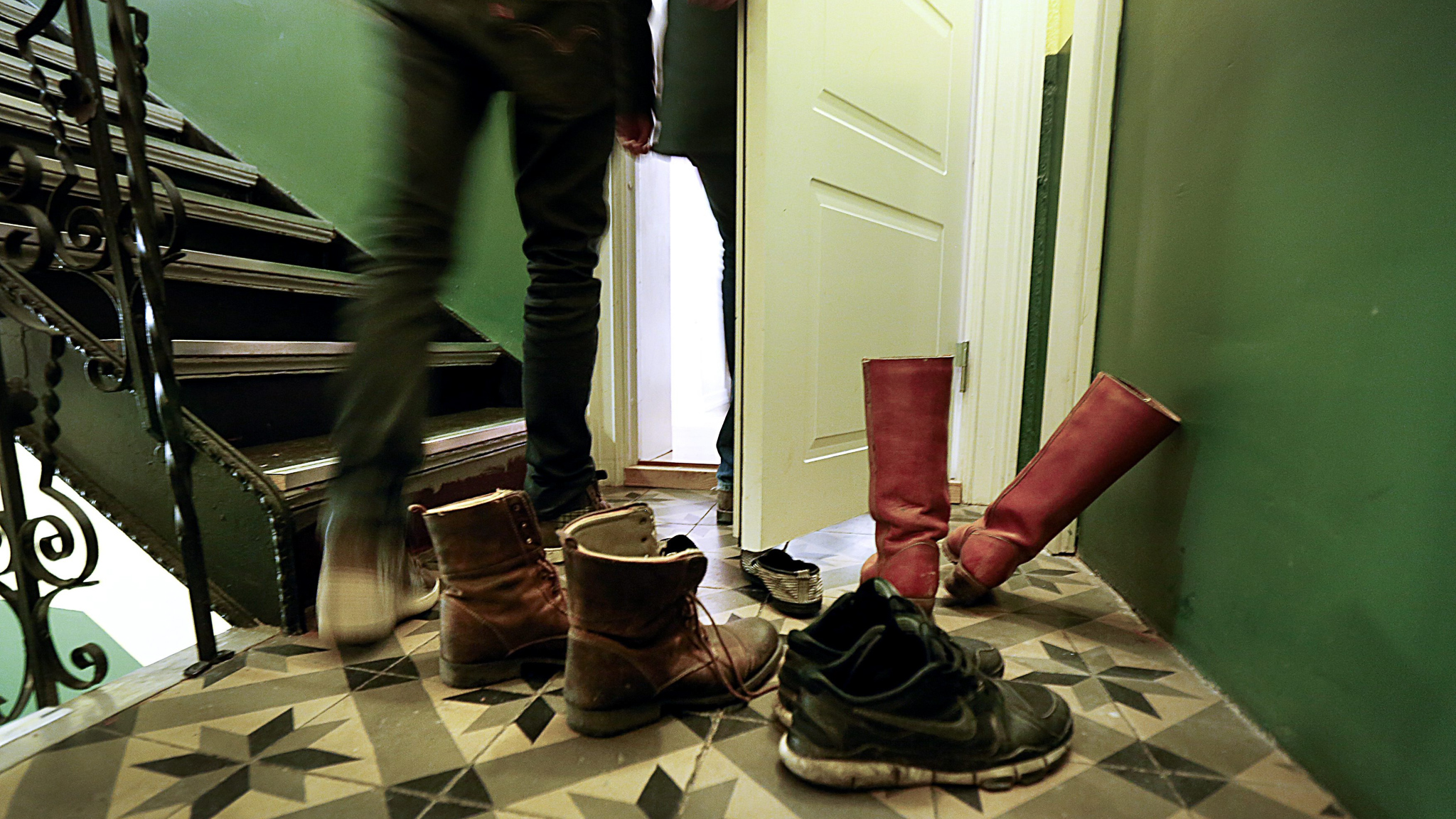 De nye reglene i avhendingsloven stiller krav til både selger og kjøper. Selger må dokumentere, kjøper må lese dokumentene.