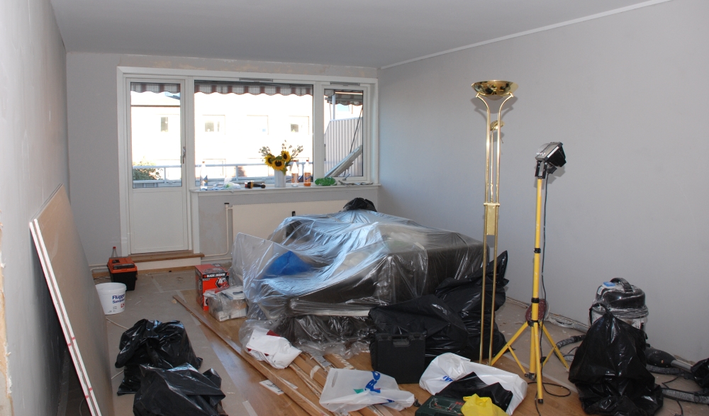 KAOS: For mange strander oppussingsplanene i totalt kaos. Overvurdering av egne evner pluss dårlige kunnskaper og økonomi er en skummel kombinasjon. Foto: Rikke Åserud.